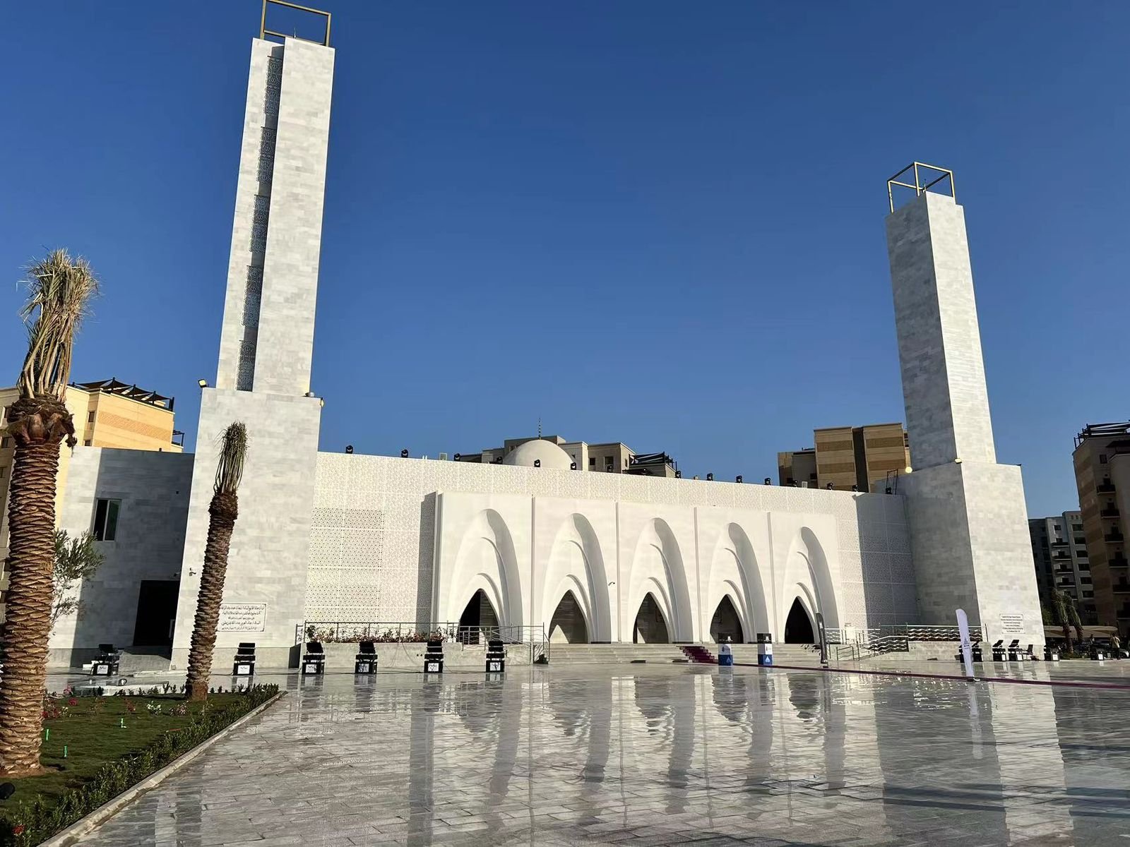 مسجد عبدالعزيز عبدالله